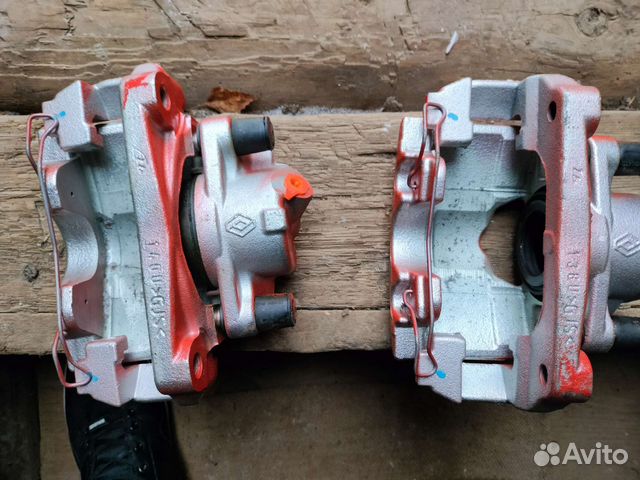 Суппорт Renault duster