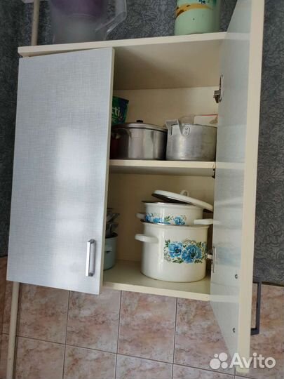 Кухонный шкаф