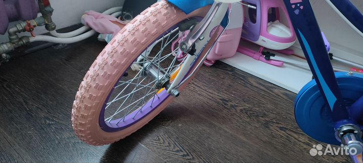 Детский трехколесный велосипед