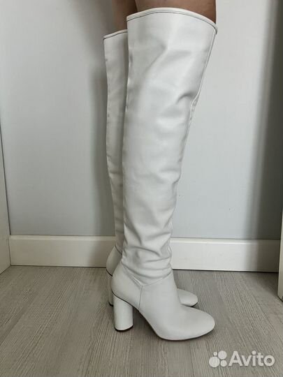 Сапоги ботфорты Zara