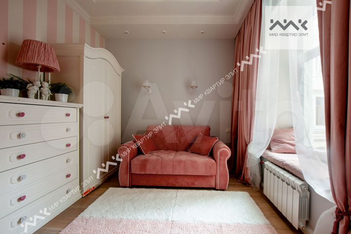 3-к. квартира, 120 м², 2/4 эт.