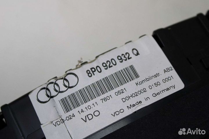 Приборная панель Audi A3 8P 8P0920932Q