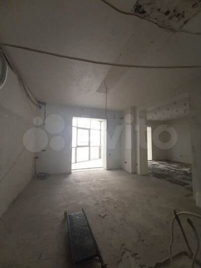 4-к. квартира, 150 м², 2/8 эт.