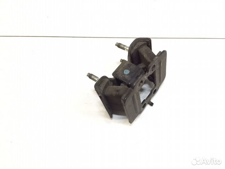 Lexus GS лексус гс Крепление Опора Двигателя