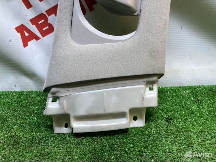 Обшивка стойки правая Lexus Is250 седан 4GR 2008