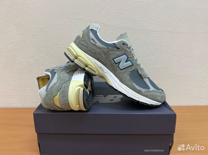 New Balance 2002r оригинал