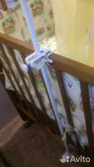 Кровать-маятник