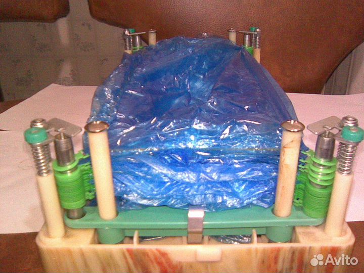 Бахилы для механического аппарата