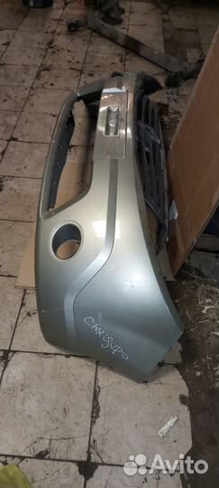 Бампер передний Renault Sandero 1