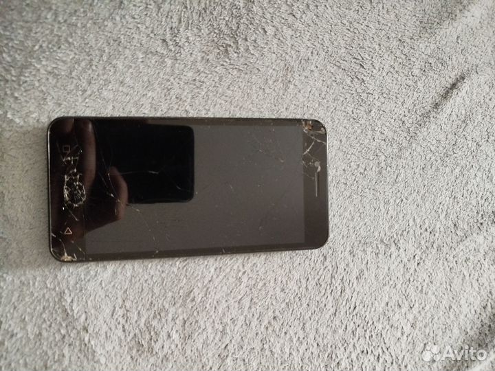 Samsung Galaxy J1 SM-J100H, 4 ГБ