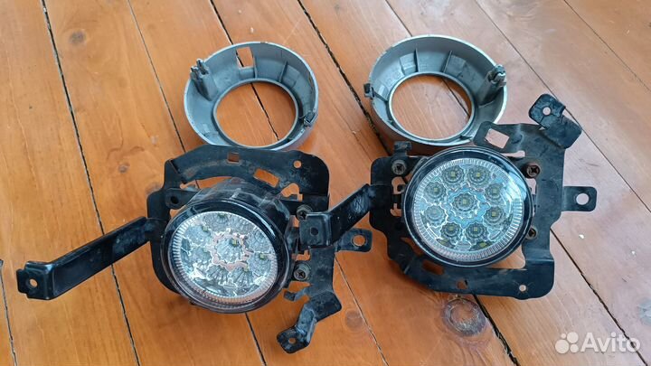 Фара противотуманная, светодиодная mitsubishi