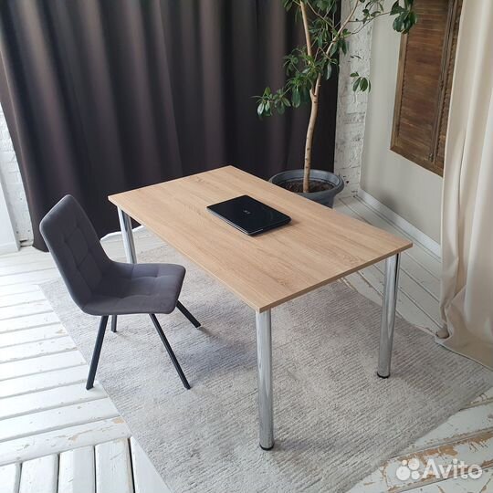 Компьютерный стол Дуб 140*80 см. Хром ножки