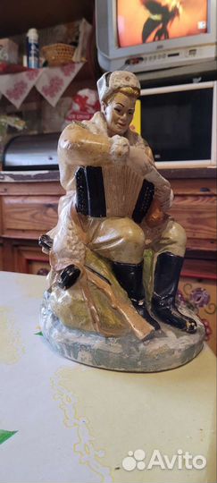 Статуэтка василий Теркин