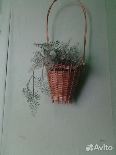 Корзина плетеная деревянная
