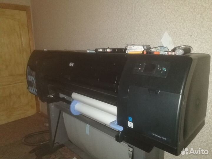 Плоттер HP DJ Z6100