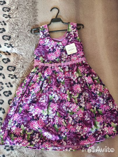 Продам платья на девочку