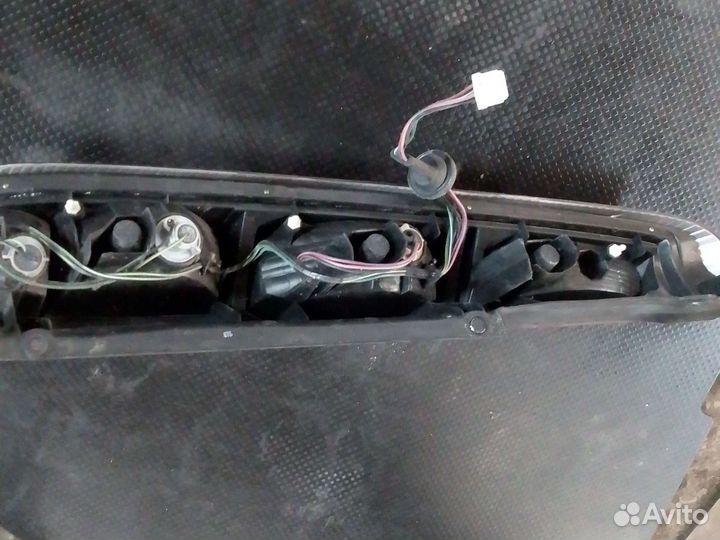 Фонарь задний правый Nissan X-Trail T30