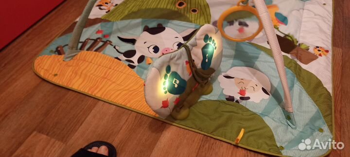 Развивающий большой коврик Tiny Love Веселая ферма