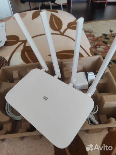 Роутер Xiaomi Mi WiFi Router 4A Gigabit Edition