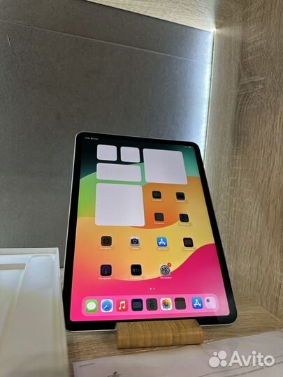 iPad Pro 11 M2 2022 128Gb Silver, Wi-Fi. 96 аккум