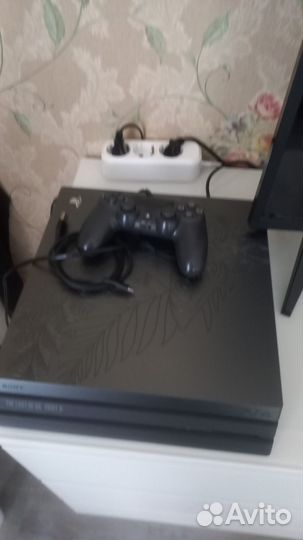 Sony playstation 4 pro бу