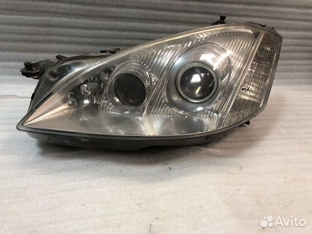 Mercedes s class w221 фары. A2218260158. Фара на мерседес 221. Фары w221. Мерседес 221 фара.