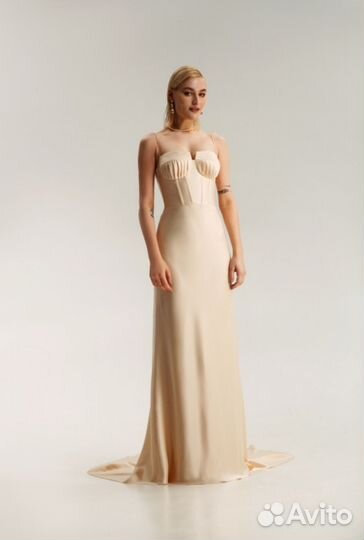 Пошив платья на выпускной