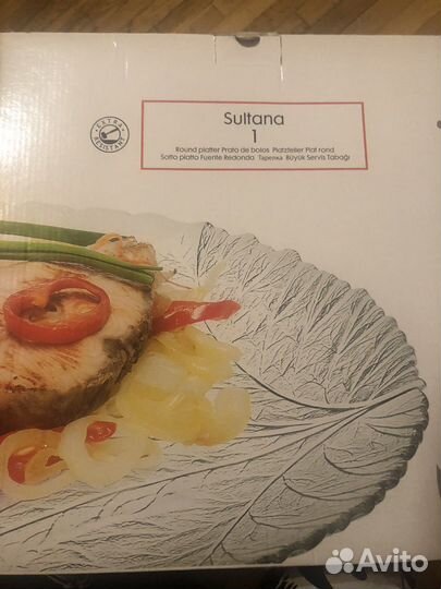 Тарелка с узорами