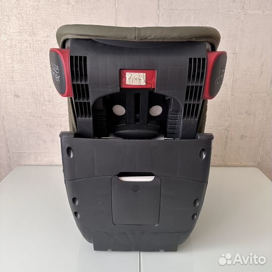 Детское автокресло 9 до 18 кг britax romer king