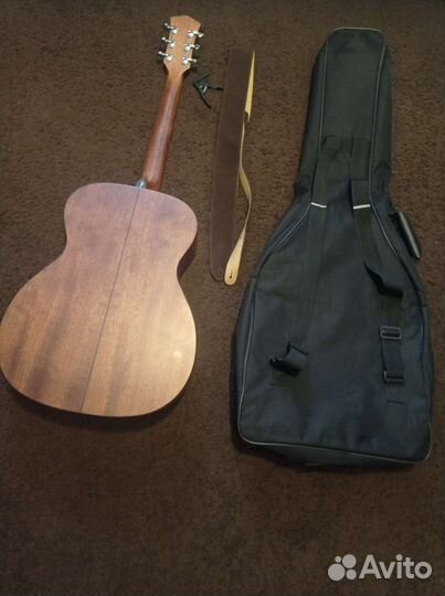 Нов. акустическая гитара Parkwood S22M