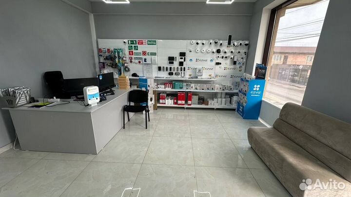 Камеры видеонаблюдения. Домофоны