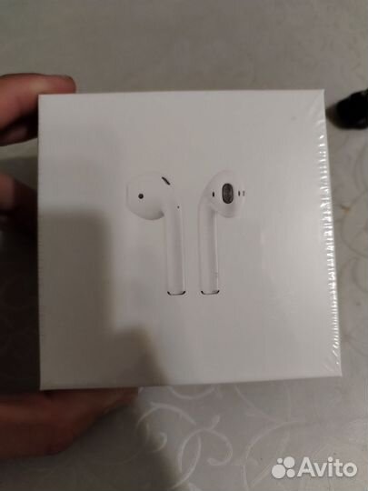 AirPods