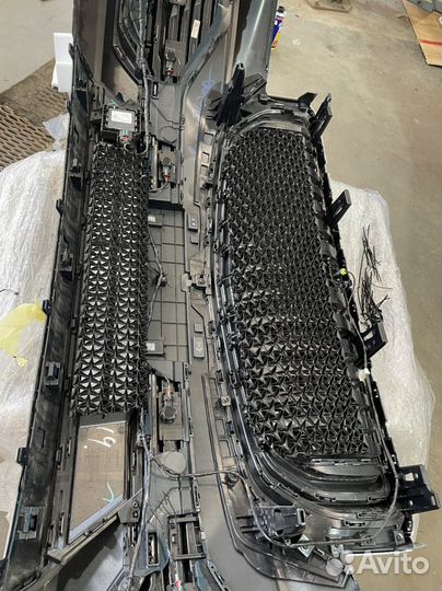 Сетка радиатора Geely Monjaro