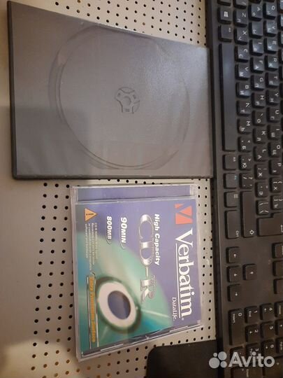 Боксы, коробки и конверты для CD, DVD, Blu-ray