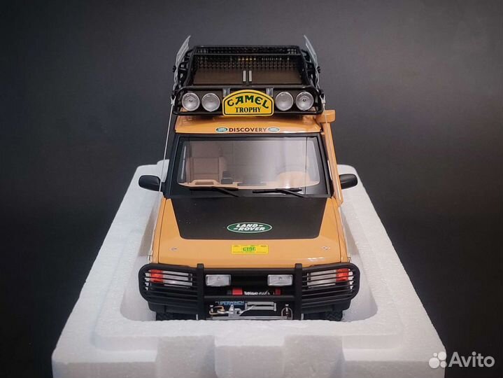 Land Rover Discovery Series I Camel Trophy 1/18