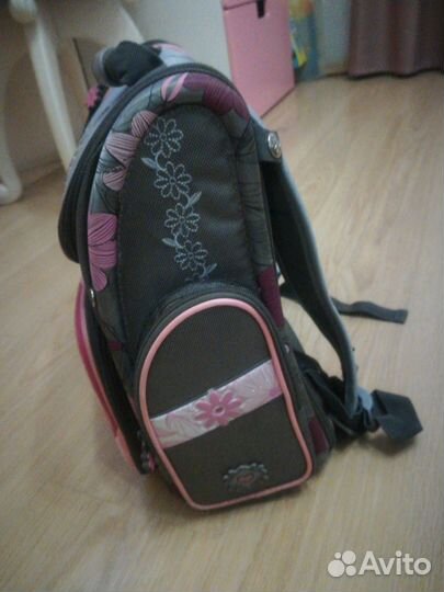 Портфель школьный