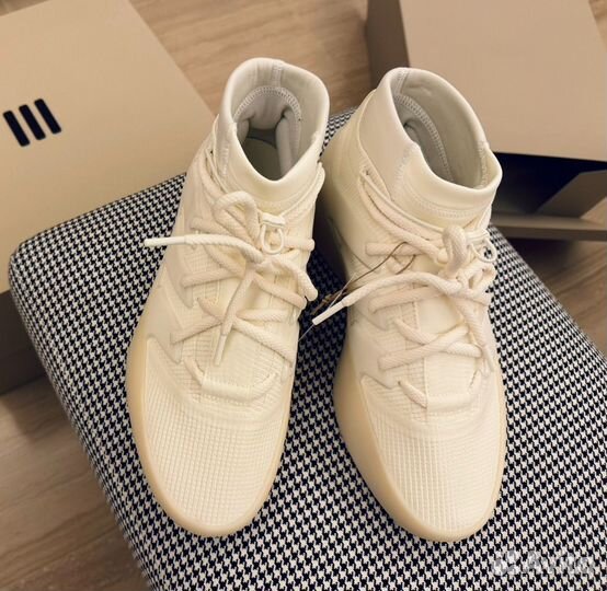 Кроссовки Adidas Fear Of God