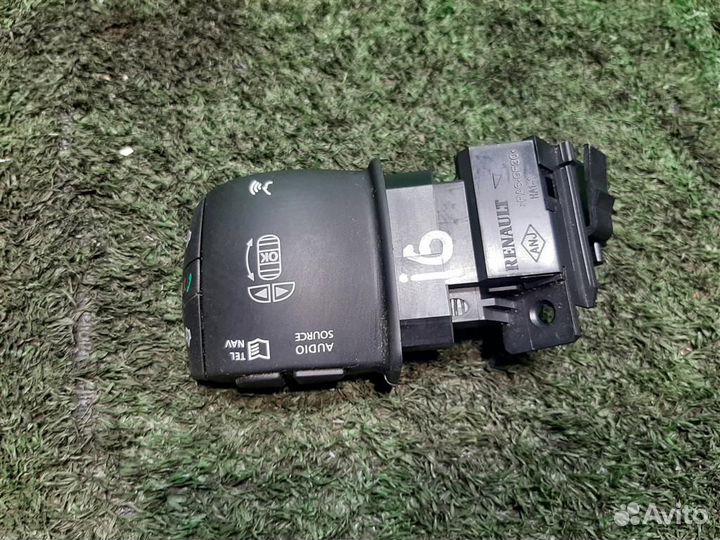 Переключатель магнитолы подрулевой Renault Scenic