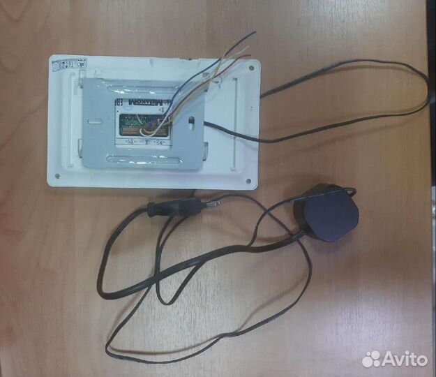 Цветной видеомонитор Метаком MKV-VM8