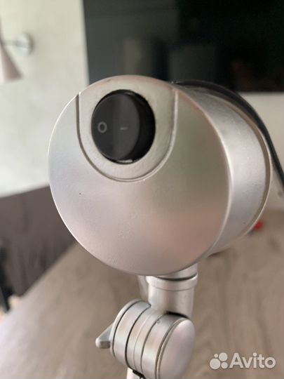 Лампа настольная