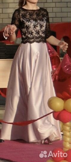 Вечернее платье