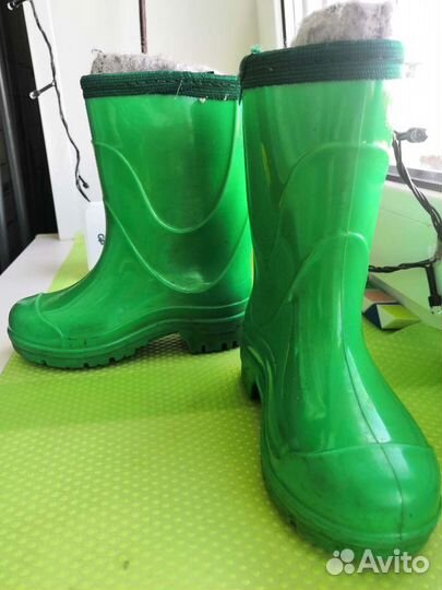 Резиновые сапоги
