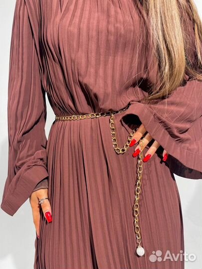 Очаровательное платье ‘zhadi’