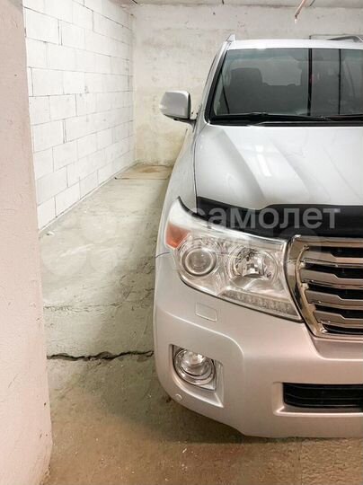 Машиноместо