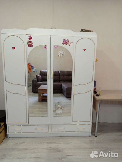 Шкаф для одежды