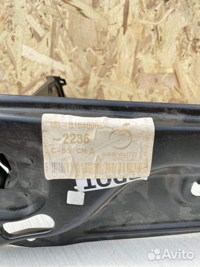 Панель передняя левая (телевизор) Audi 80 B3 B4