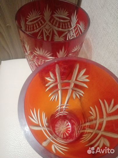 Вазы рубиновое стекло/хрусталь 26 см