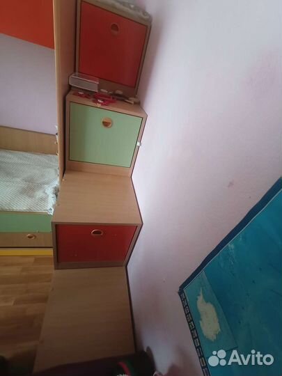 Двухъярусная кровать бу с матрасами