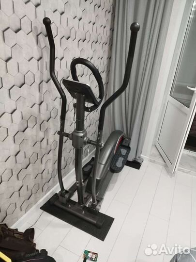Эллиптический тренажер