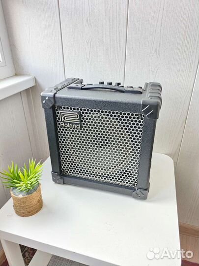 Комбоусилитель процессорный Roland Cube 15 вт